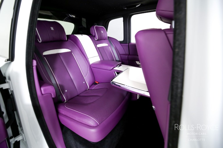 Used-2022-Rolls-Royce-Cullinan