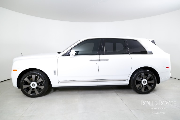 Used-2022-Rolls-Royce-Cullinan
