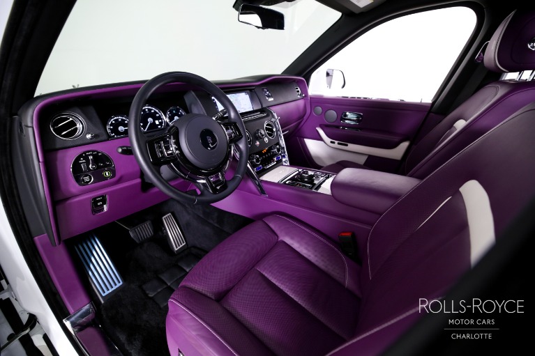 Used-2022-Rolls-Royce-Cullinan