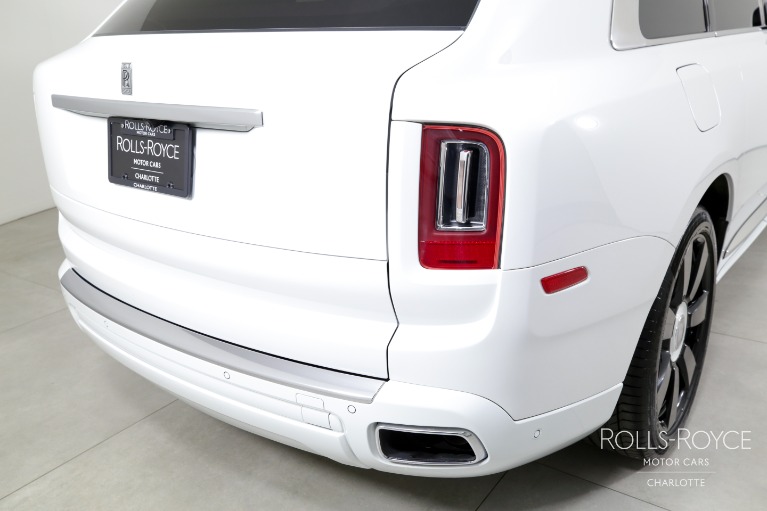 Used-2022-Rolls-Royce-Cullinan