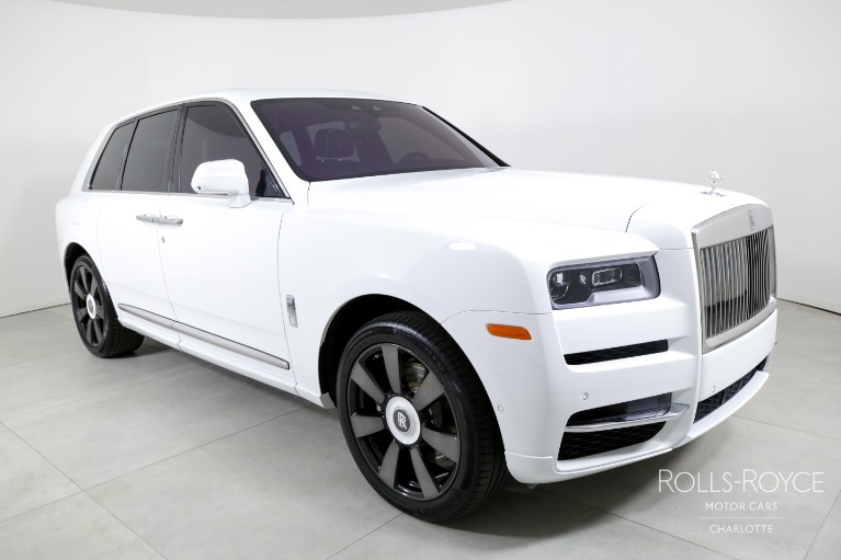 Used-2022-Rolls-Royce-Cullinan