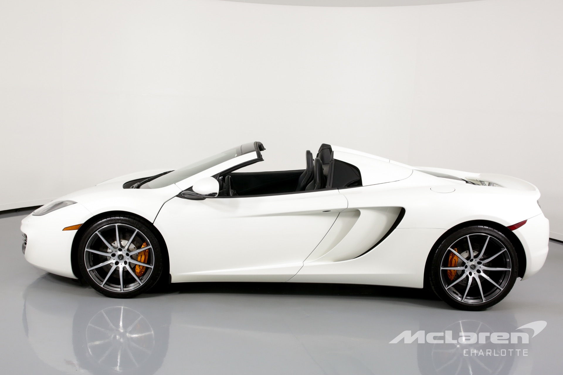 Used 2013 McLaren MP4-12C Spider | Charlotte, NC