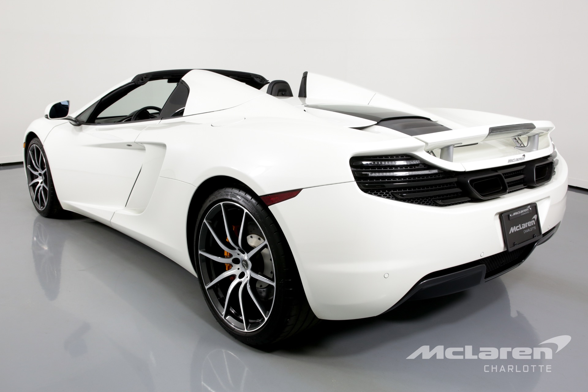 Used 2013 McLaren MP4-12C Spider | Charlotte, NC