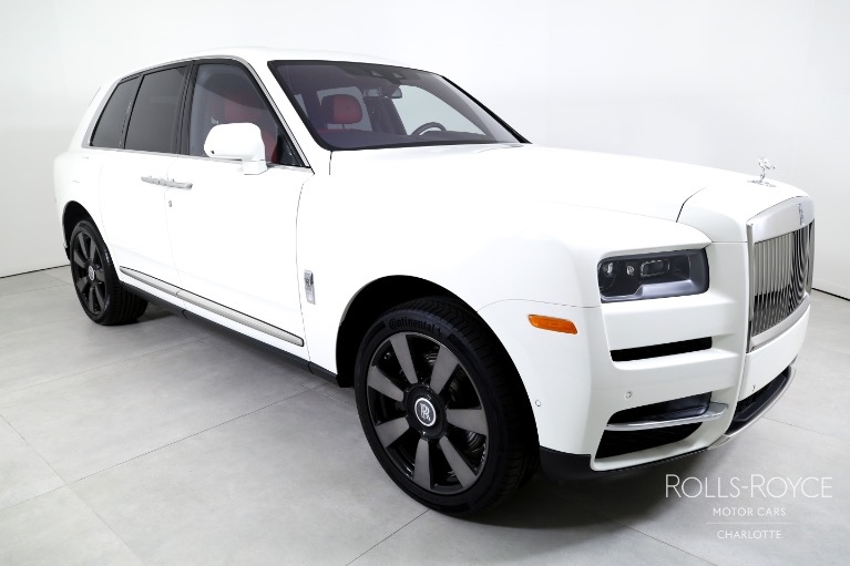 Used-2022-Rolls-Royce-Cullinan