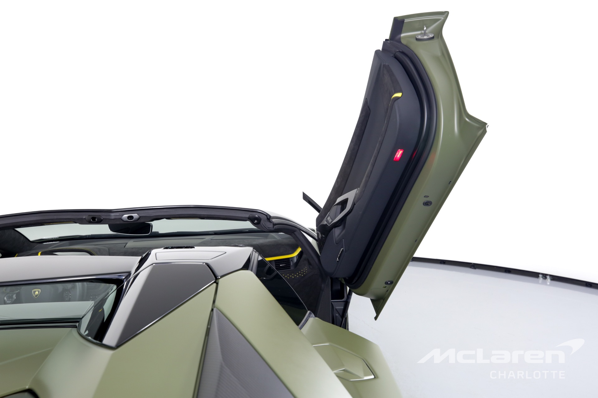 Used 2022 LAMBORGHINI AVENTADOR ULTIMAE | Charlotte, NC
