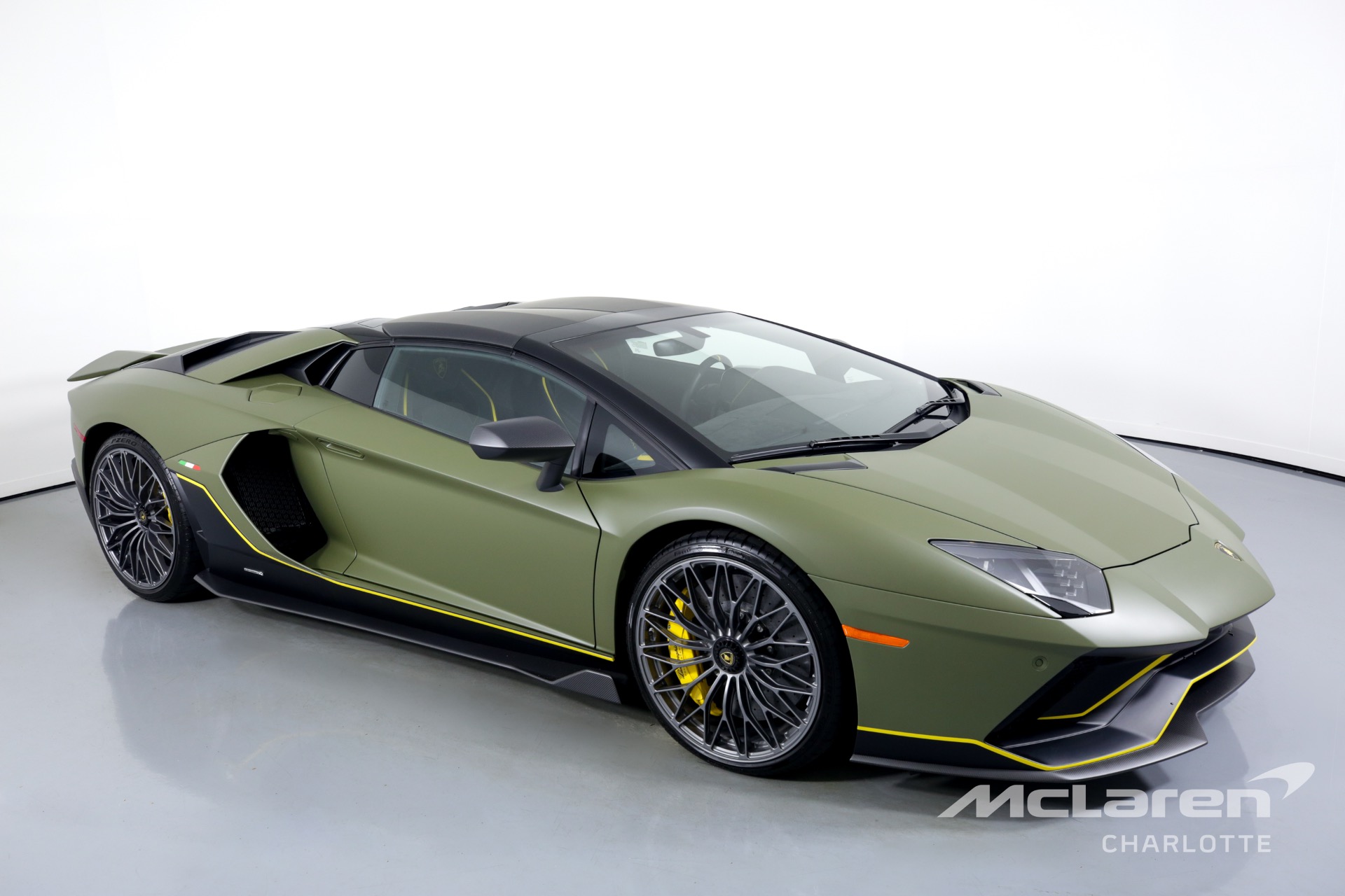 Used 2022 LAMBORGHINI AVENTADOR ULTIMAE | Charlotte, NC