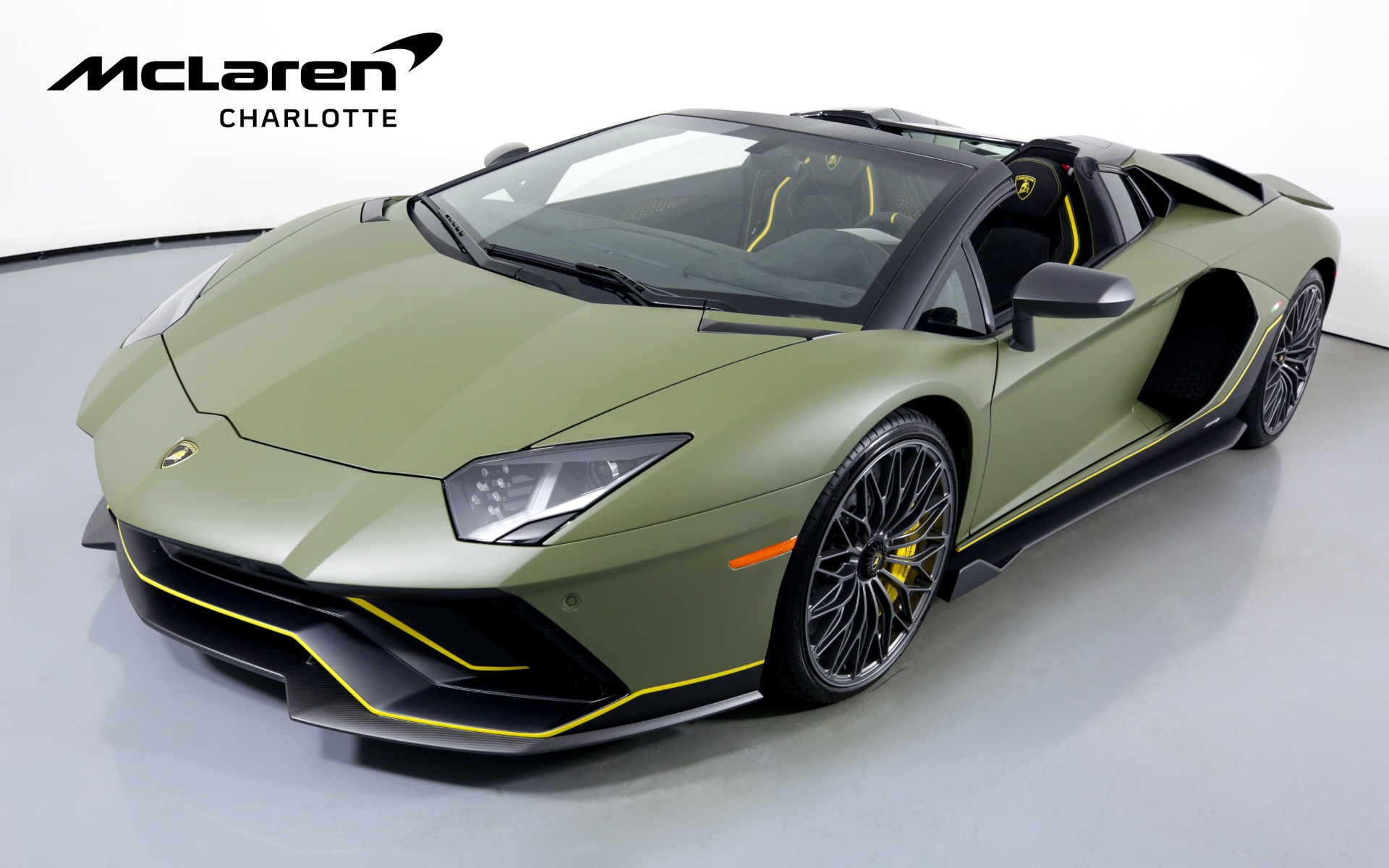 Used 2022 LAMBORGHINI AVENTADOR ULTIMAE | Charlotte, NC