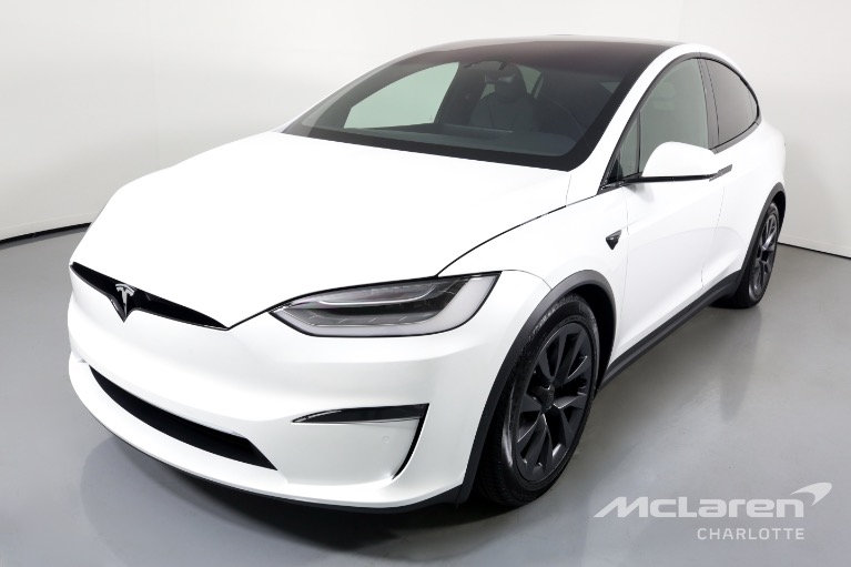 Used-2022-Tesla-Model-X-Plaid
