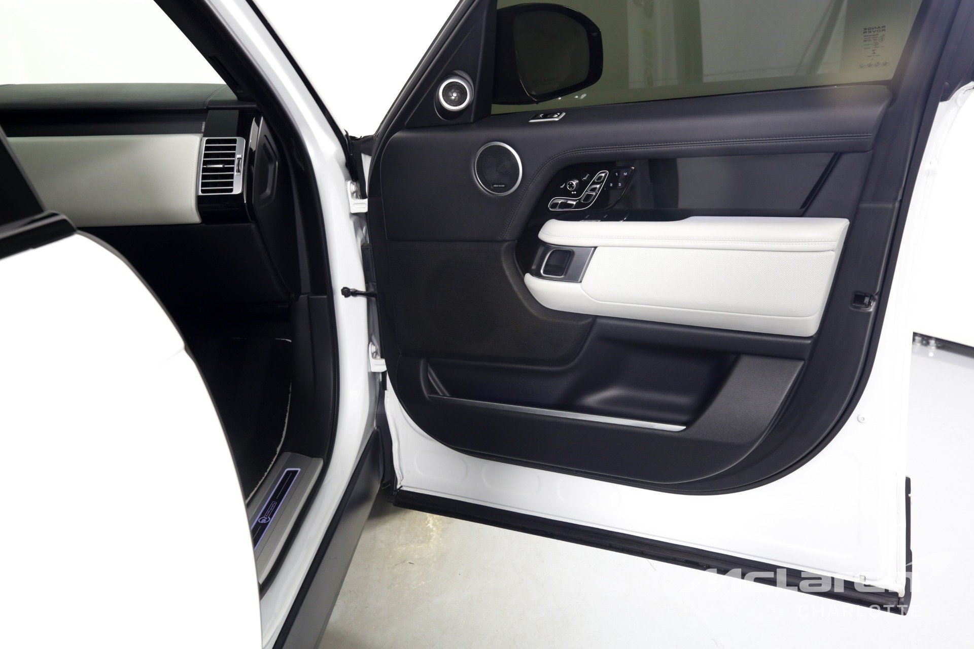 Used 2020 Land Rover Range Rover SVAutobiography Dynamic | Charlotte, NC