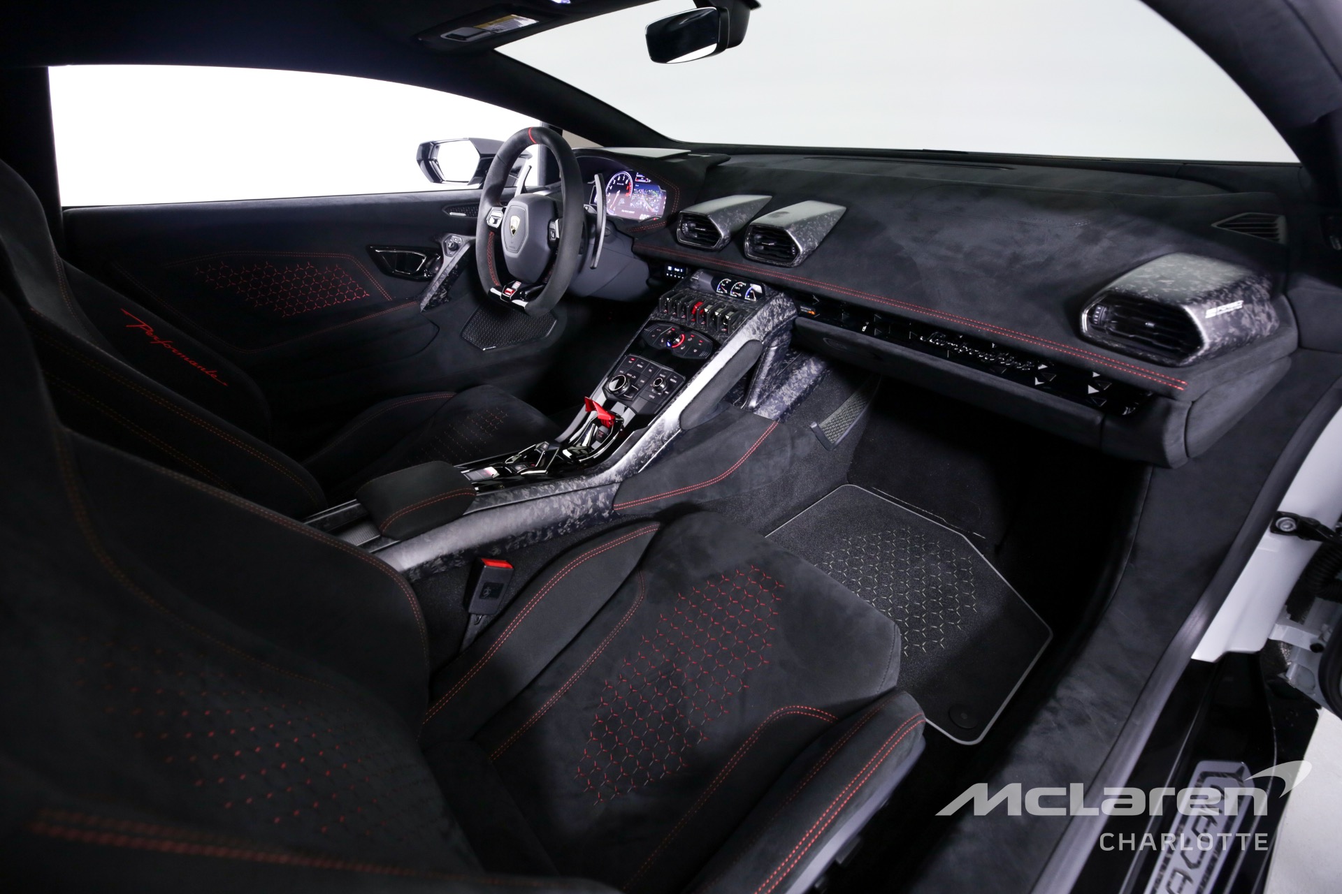 Used 2018 Lamborghini Huracan LP 640-4 Performante Spyder | Charlotte, NC