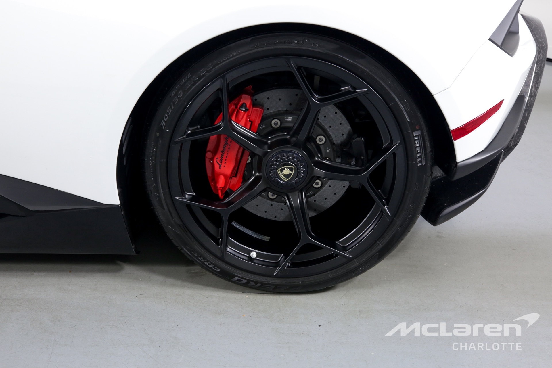 Used 2018 Lamborghini Huracan LP 640-4 Performante Spyder | Charlotte, NC