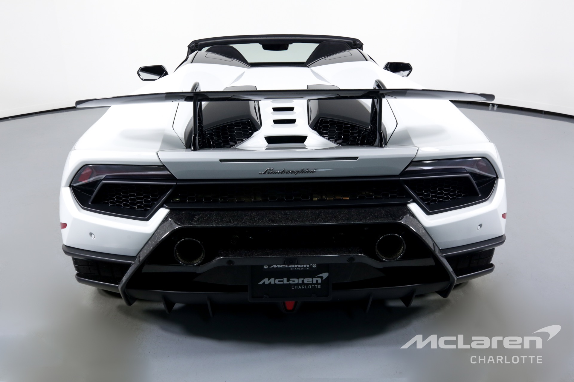 Used 2018 Lamborghini Huracan LP 640-4 Performante Spyder | Charlotte, NC