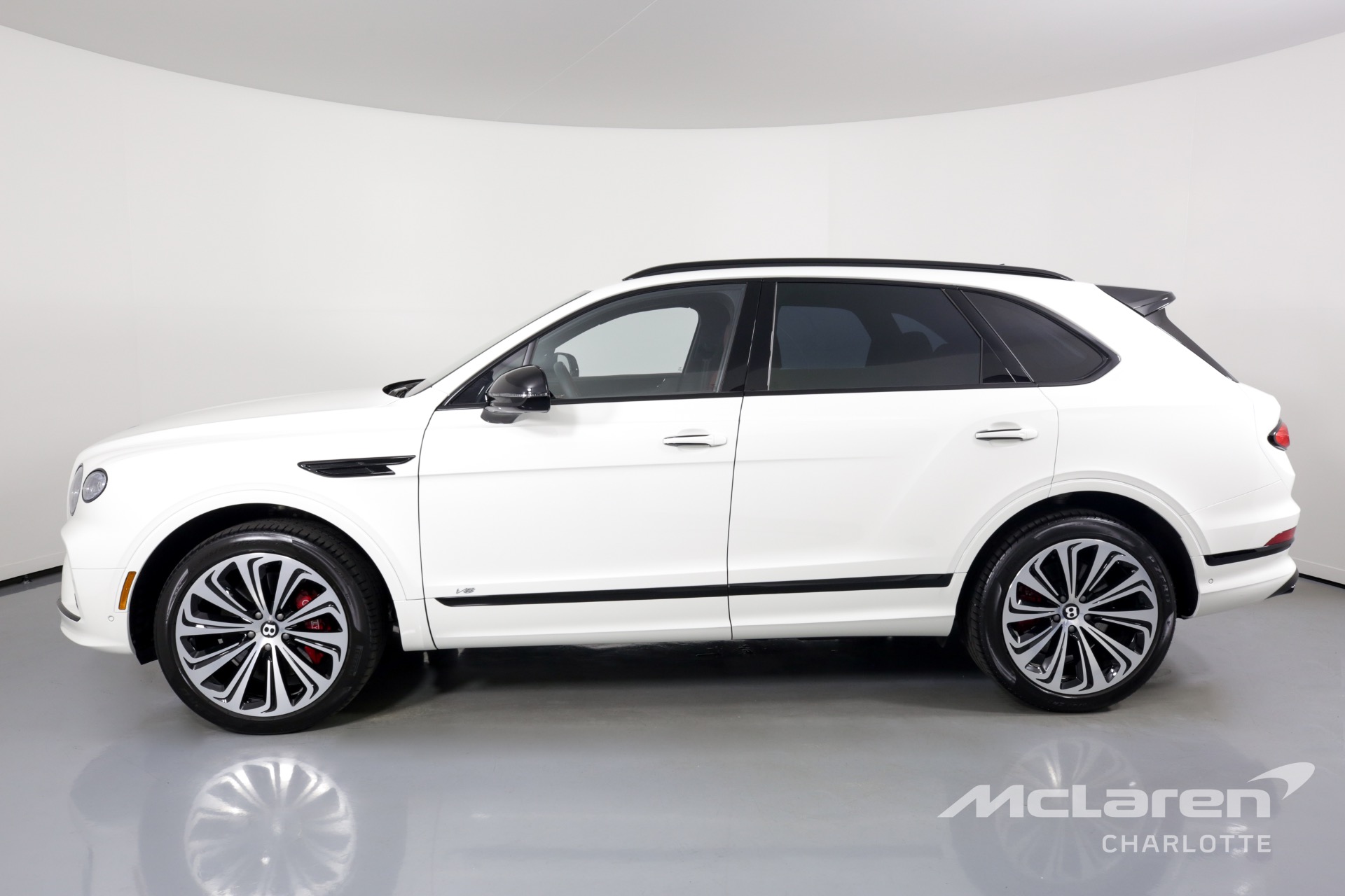 Used 2022 Bentley Bentayga V8 | Charlotte, NC