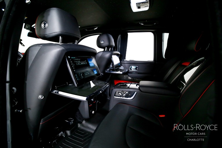 Used-2020-Rolls-Royce-Cullinan-Black-Badge