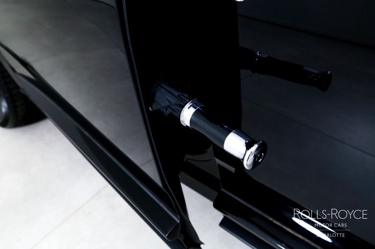 Used-2020-Rolls-Royce-Cullinan-Black-Badge