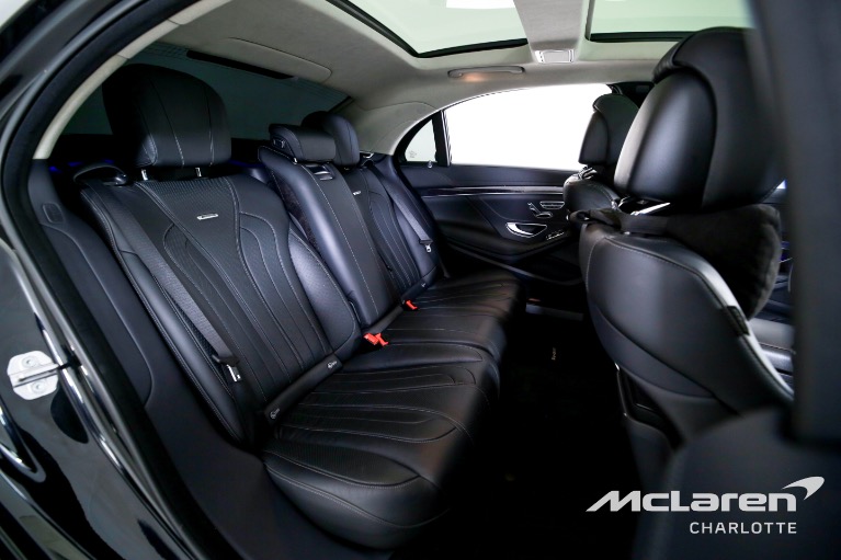 Used-2019-Mercedes-Benz-S-Class-AMG-S-63