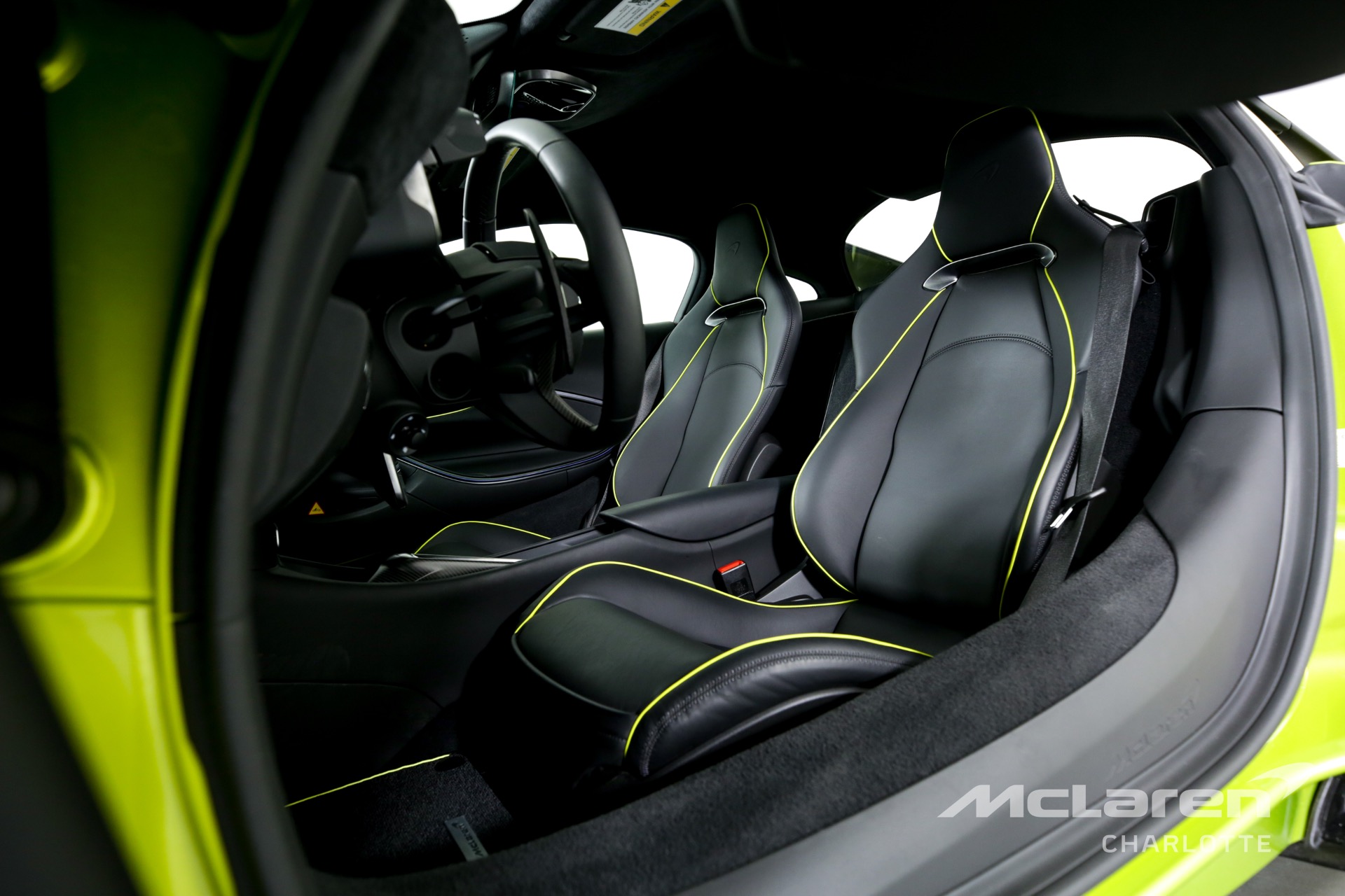 New 2023 MCLAREN ARTURA | Charlotte, NC