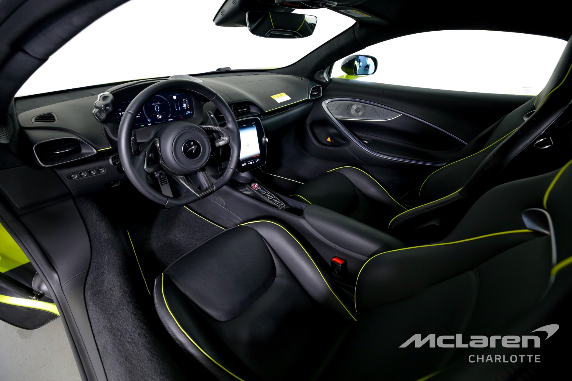 New 2023 MCLAREN ARTURA | Charlotte, NC