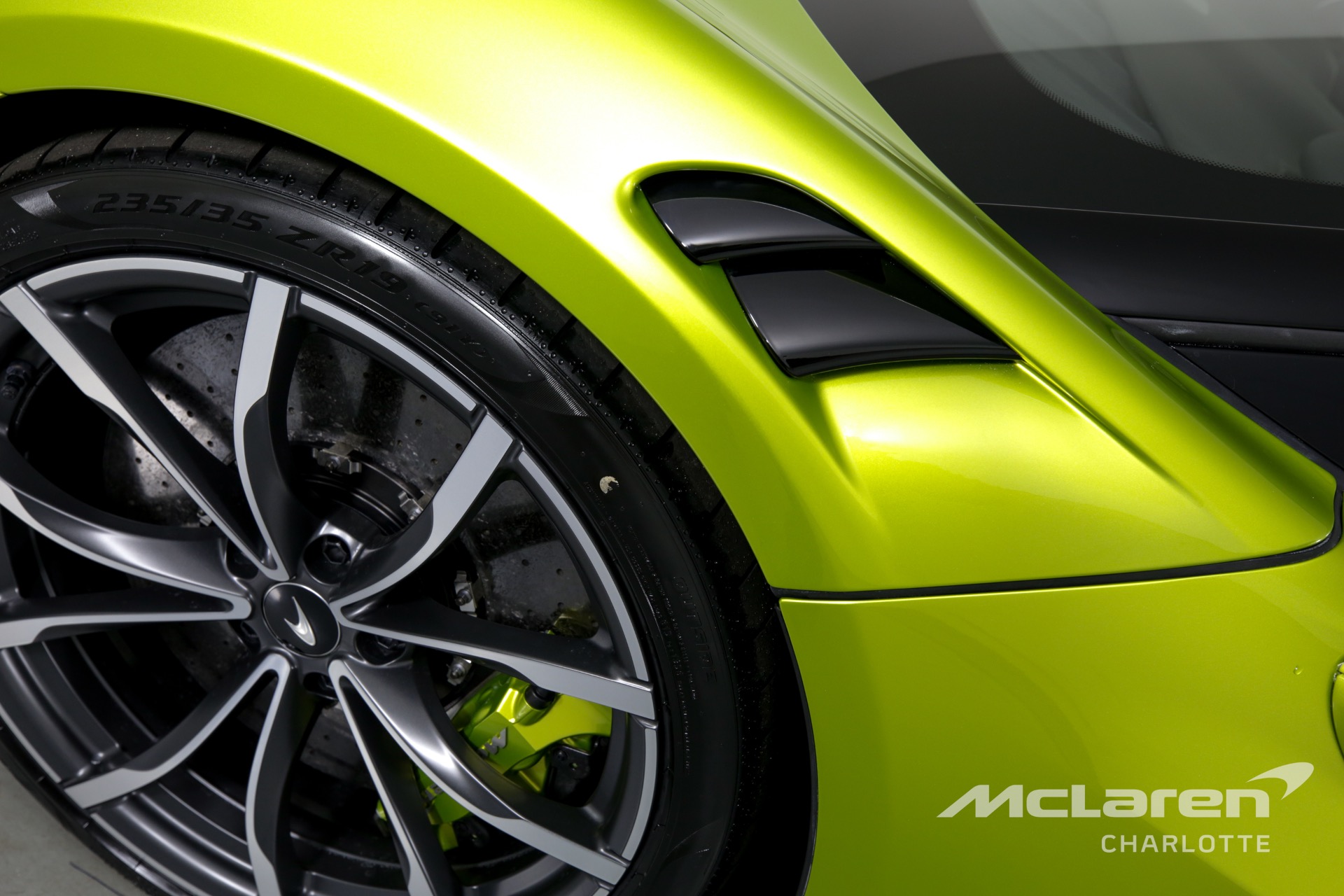 New 2023 MCLAREN ARTURA | Charlotte, NC
