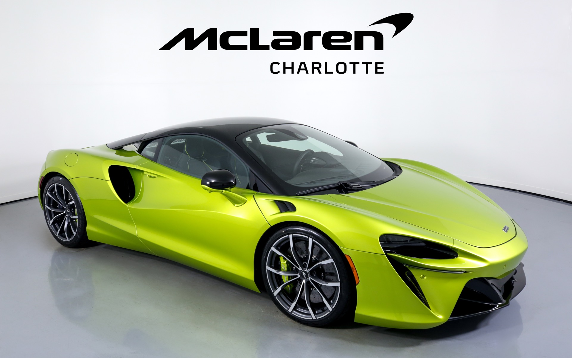 New 2023 MCLAREN ARTURA | Charlotte, NC