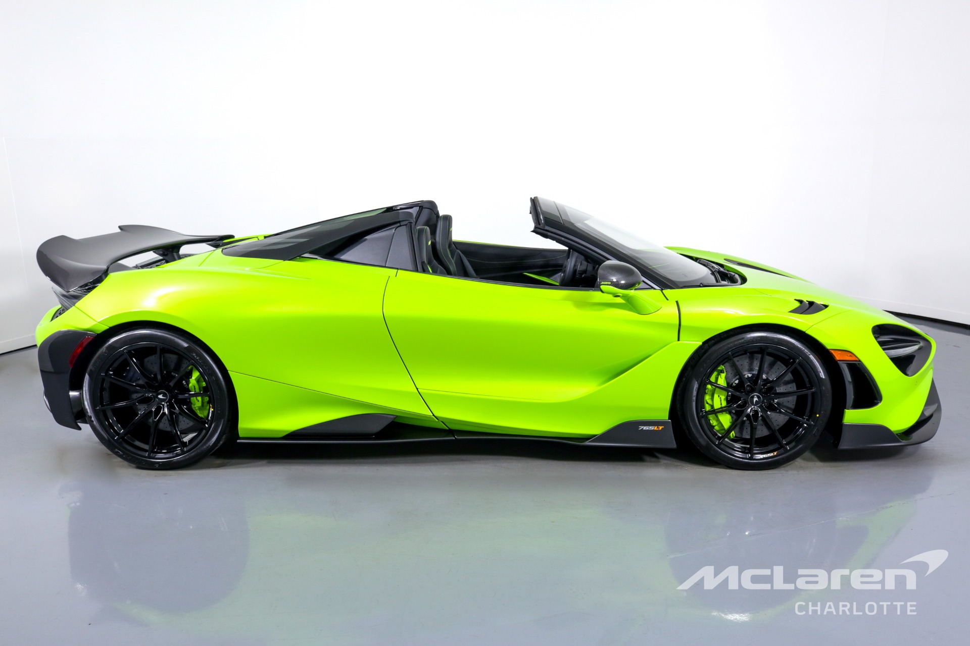 Used 2022 McLaren 765LT Spider | Charlotte, NC