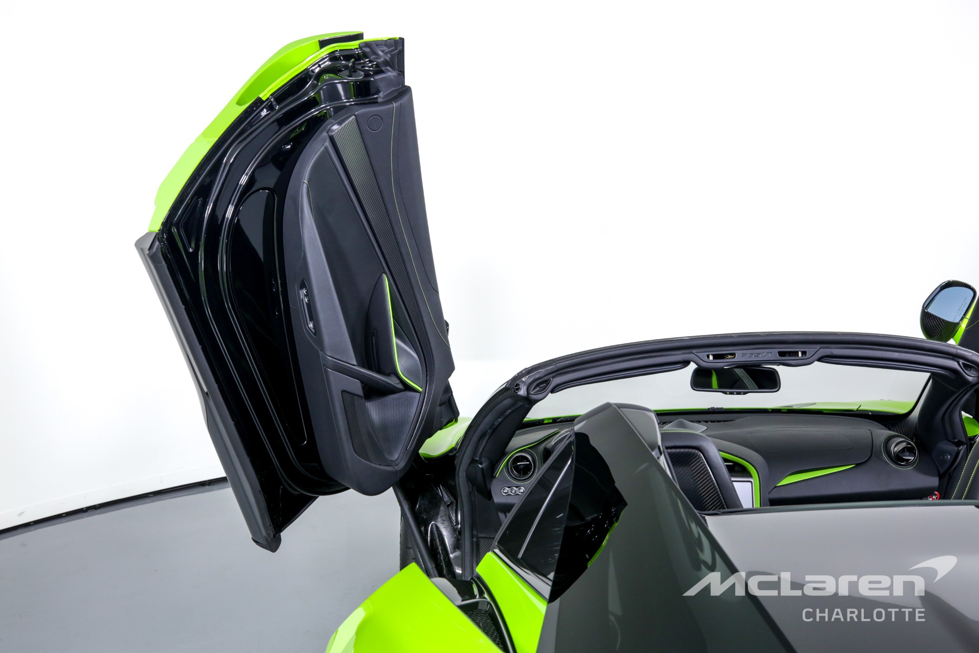 Used 2022 McLaren 765LT Spider | Charlotte, NC