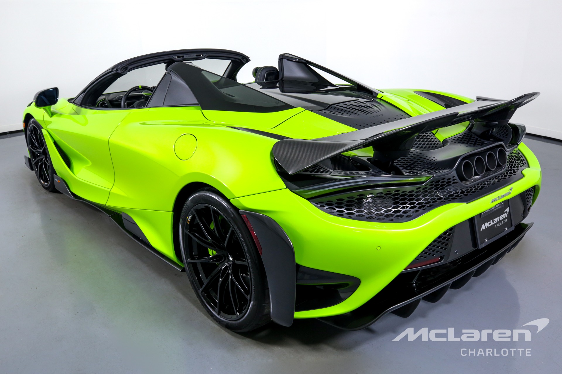 Used 2022 McLaren 765LT Spider | Charlotte, NC