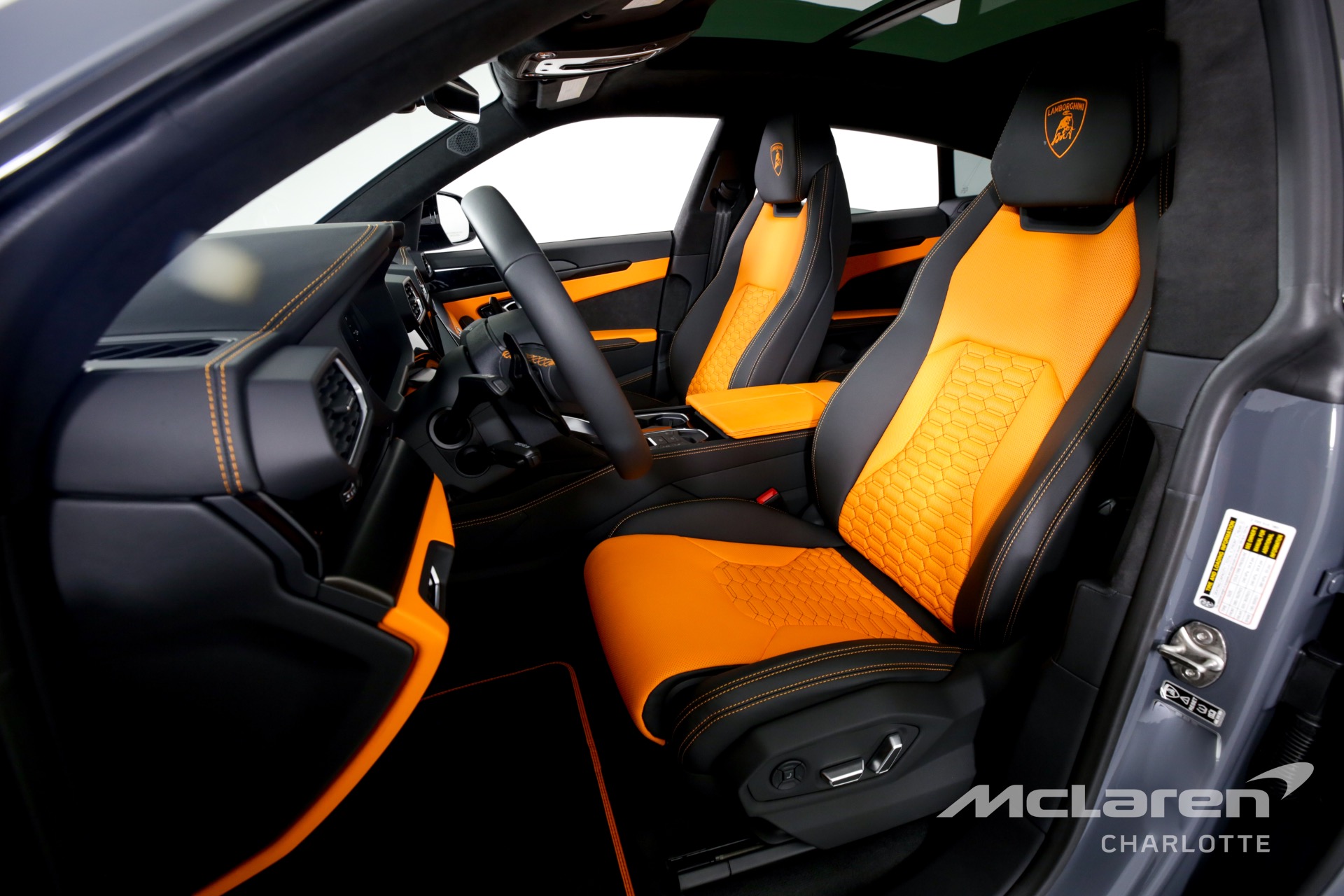 Used 2022 LAMBORGHINI URUS | Charlotte, NC