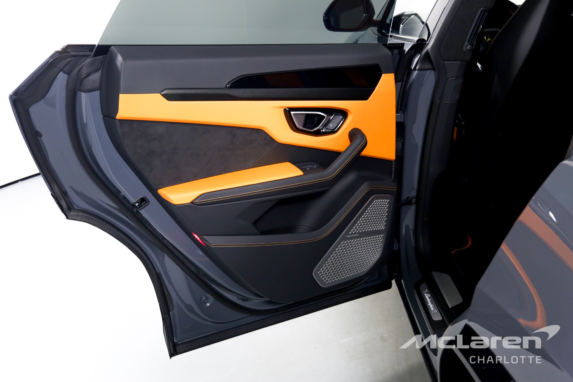 Used 2022 LAMBORGHINI URUS | Charlotte, NC