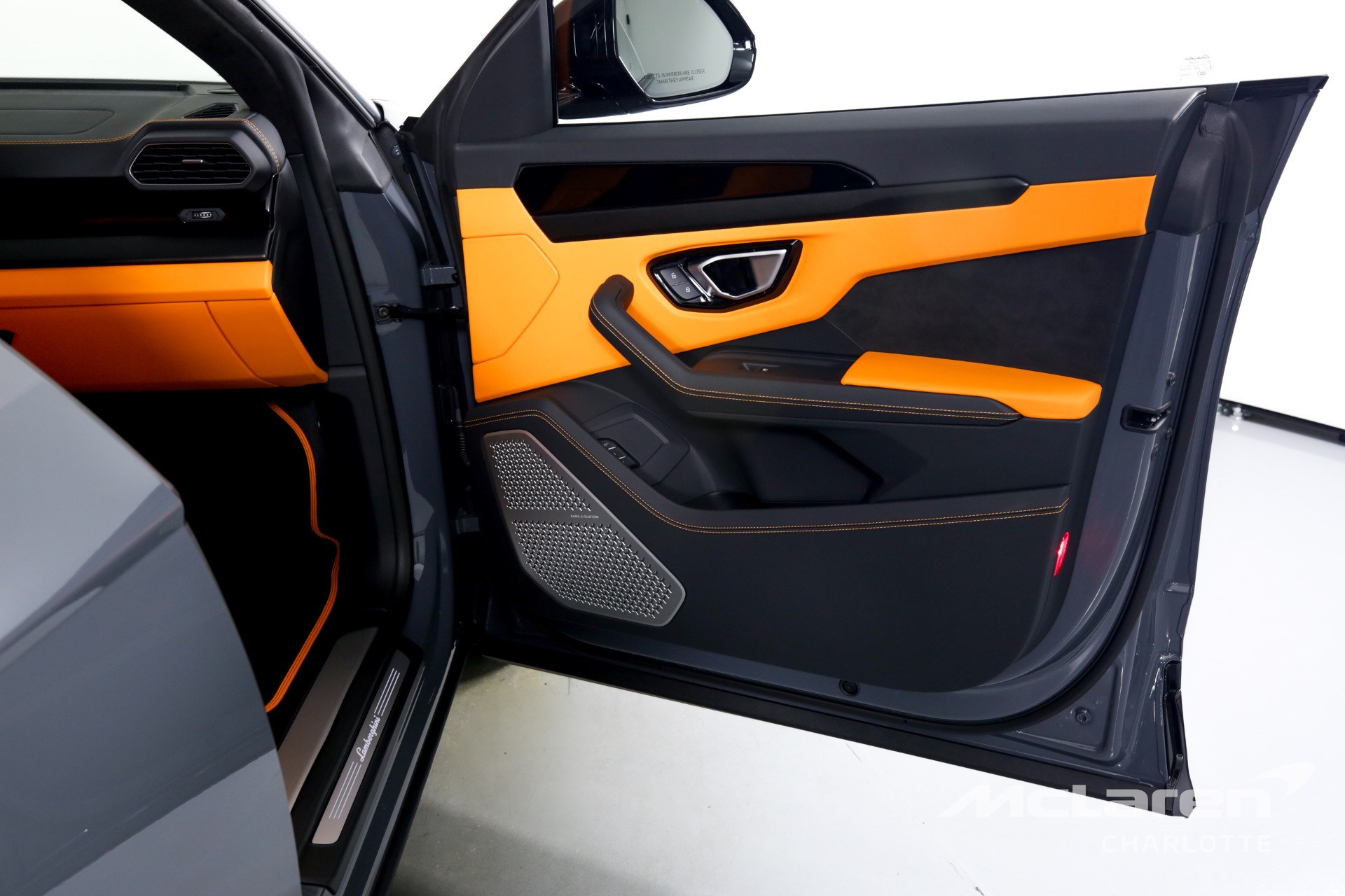 Used 2022 LAMBORGHINI URUS | Charlotte, NC