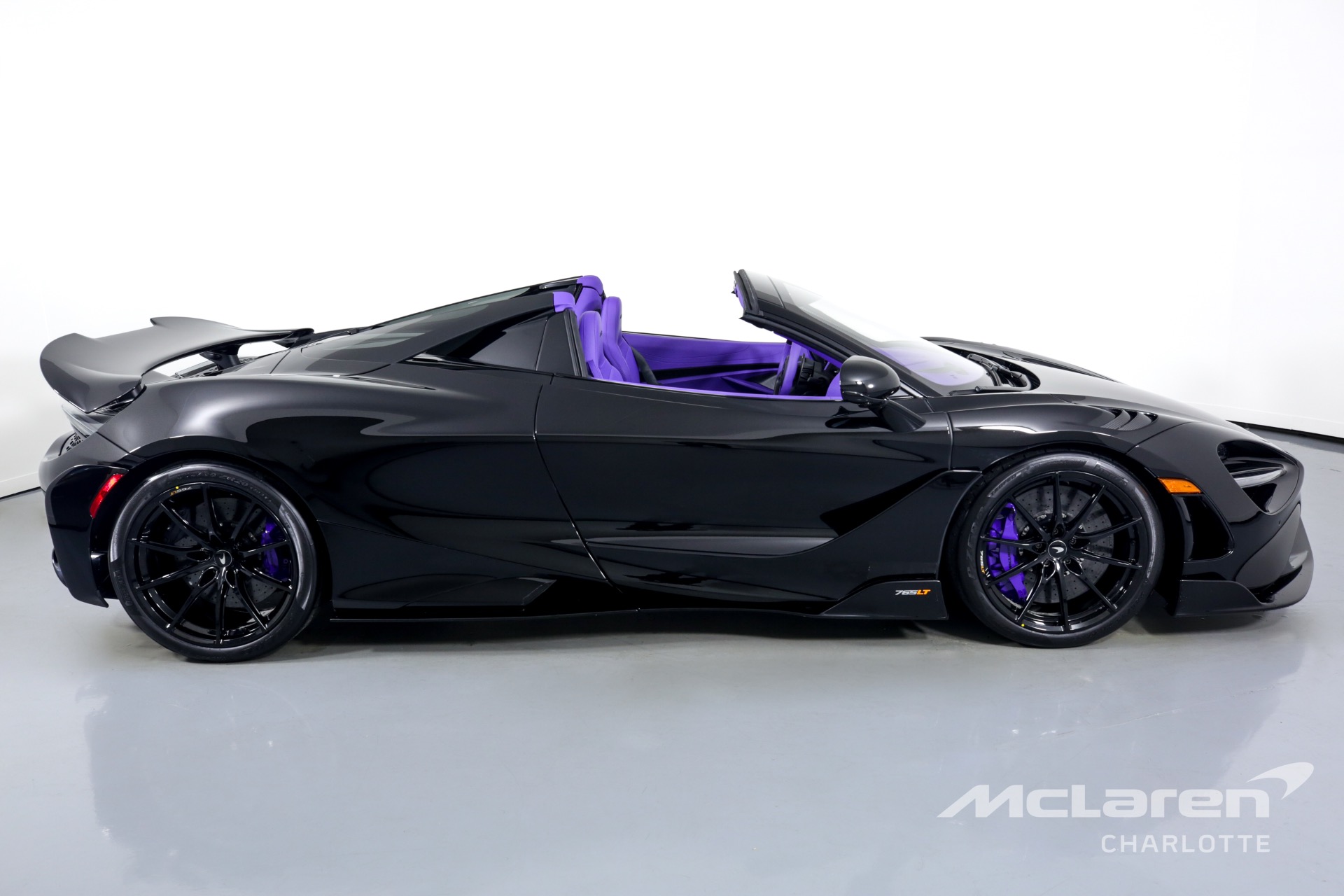 Used 2022 McLaren 765LT Spider | Charlotte, NC