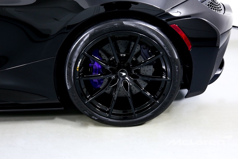 Used-2022-McLaren-765LT-Spider