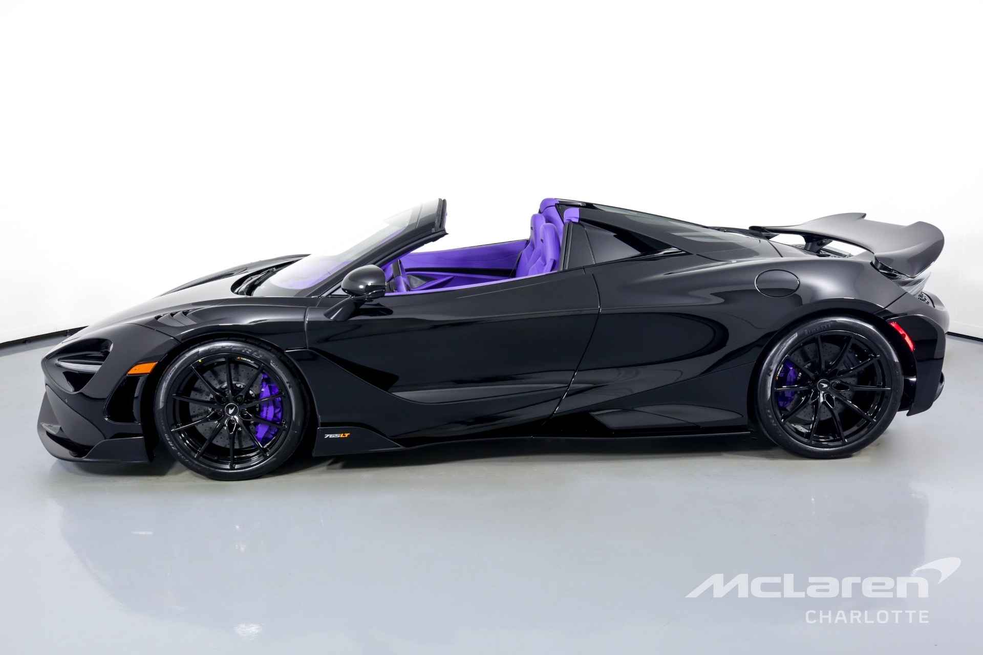 Used 2022 McLaren 765LT Spider | Charlotte, NC