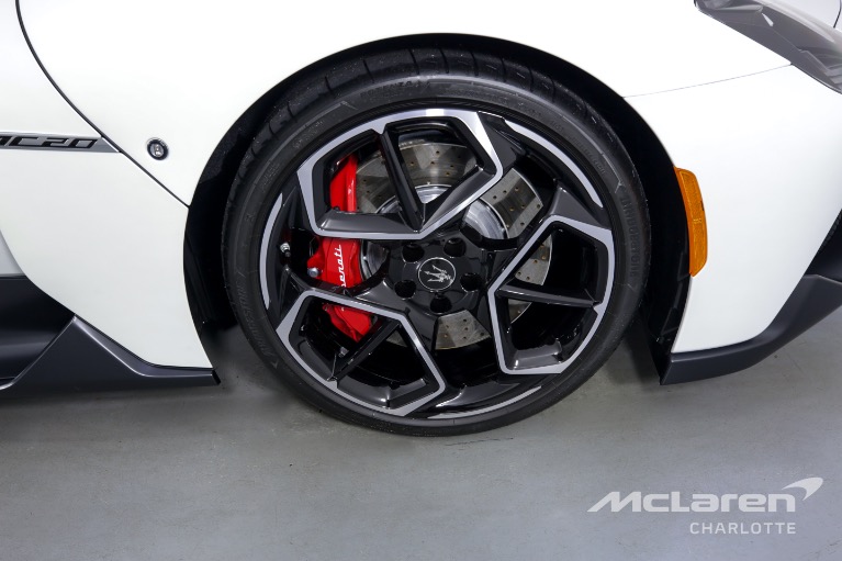 Used-2022-Maserati-MC20