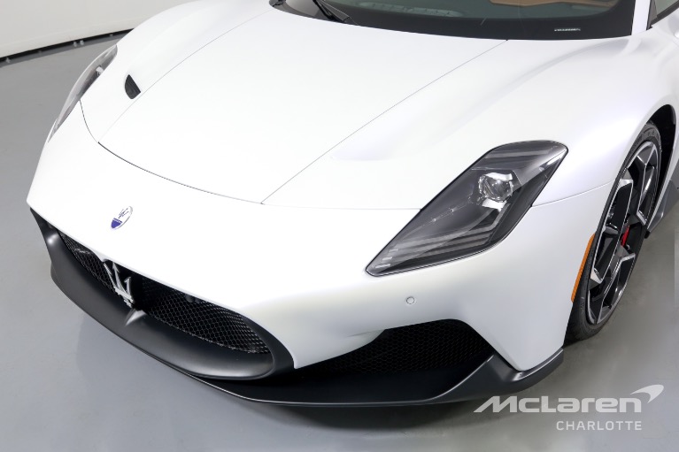 Used-2022-Maserati-MC20