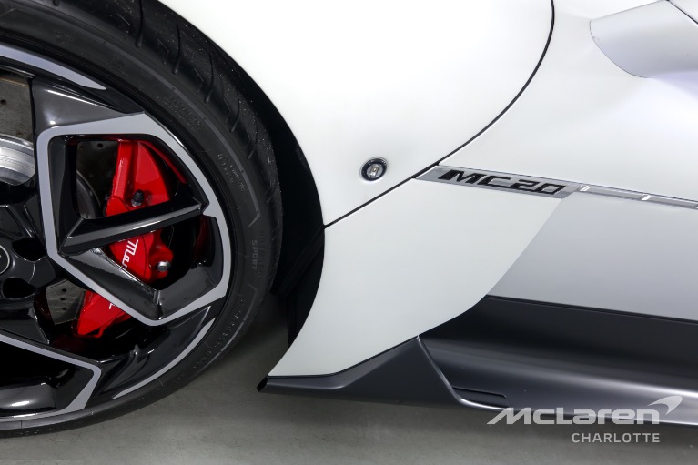 Used-2022-Maserati-MC20