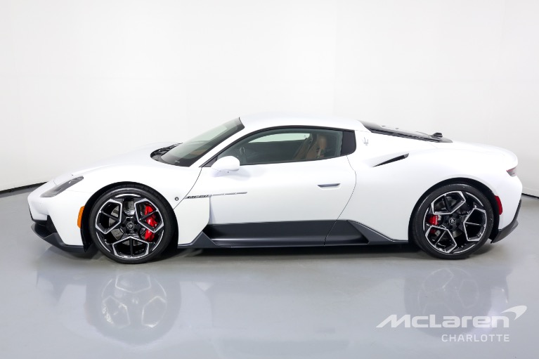 Used-2022-Maserati-MC20