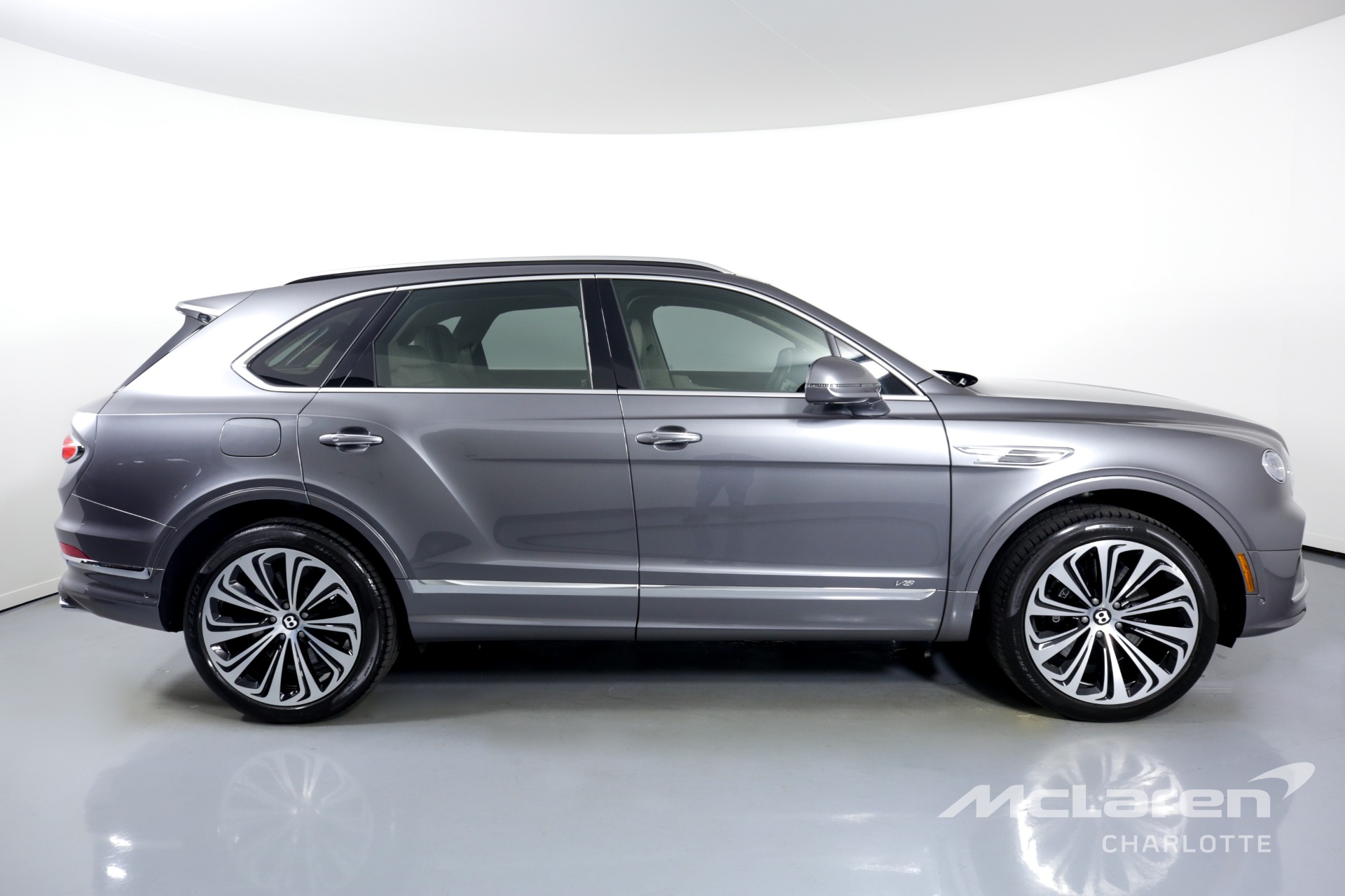 Used 2021 Bentley Bentayga V8 | Charlotte, NC