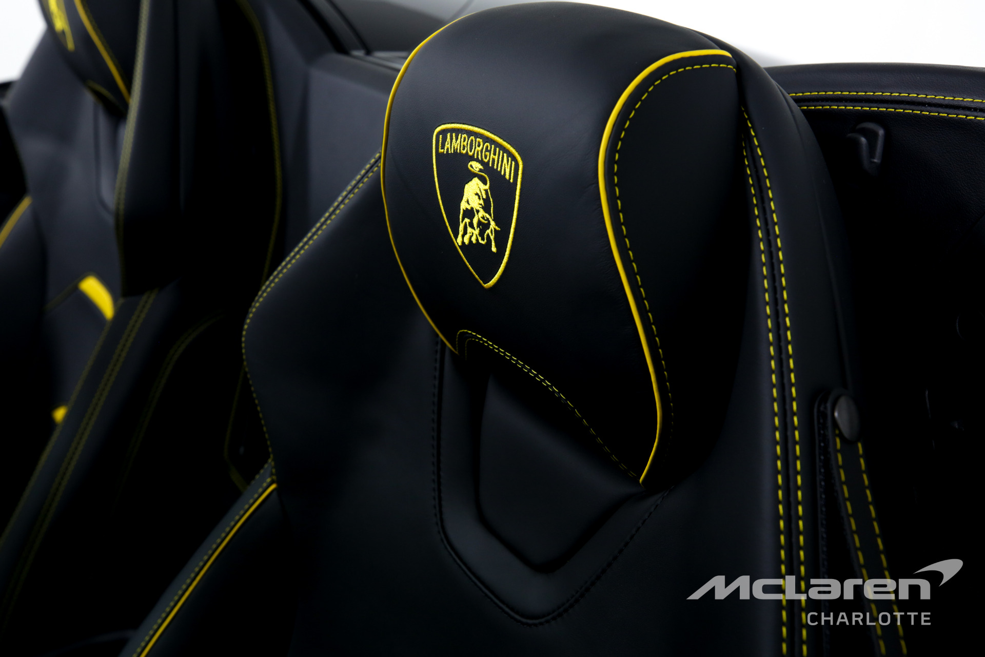 Used 2022 LAMBORGHINI HURACAN EVO | Charlotte, NC