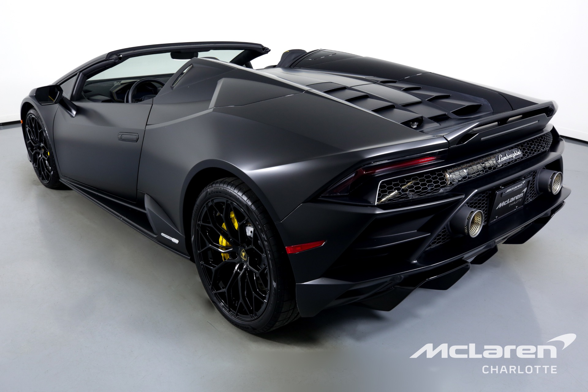 Used 2022 LAMBORGHINI HURACAN EVO | Charlotte, NC