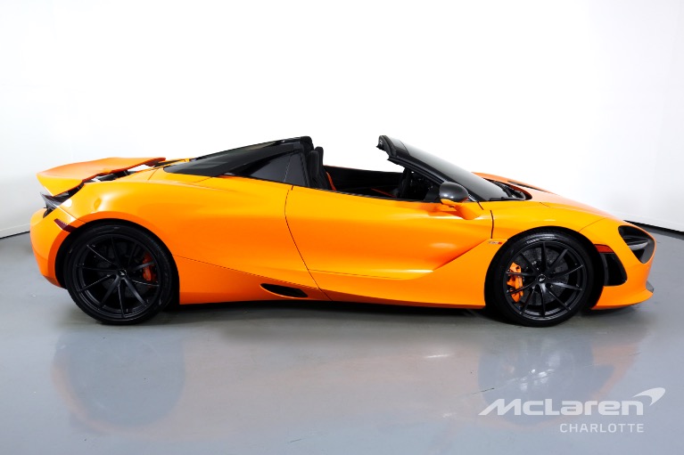 Used-2020-McLaren-720S-Spider-Performance