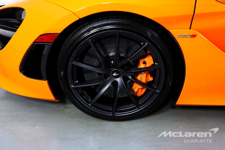 Used-2020-McLaren-720S-Spider-Performance