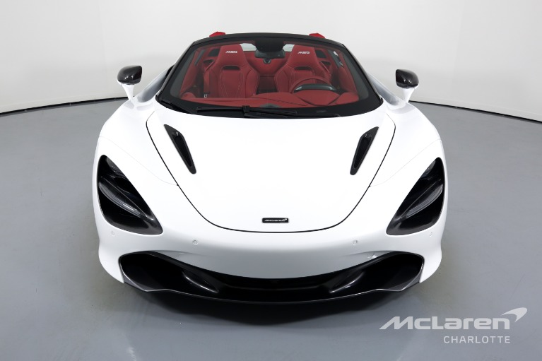 Used-2022-McLaren-720S-Spider-Performance