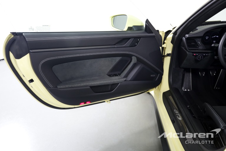 Used-2022-Porsche-911-GT3