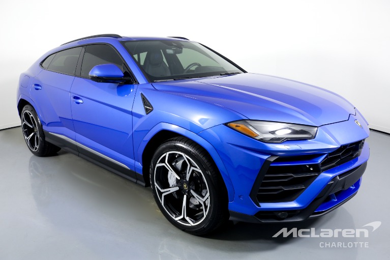 Used-2020-Lamborghini-Urus