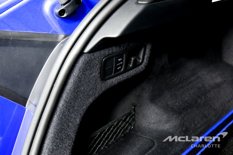 Used-2020-Lamborghini-Urus