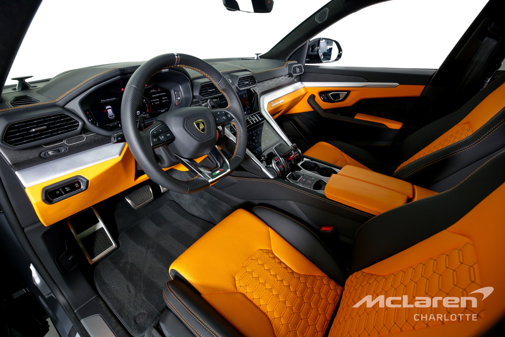 Used 2022 Lamborghini Urus | Charlotte, NC