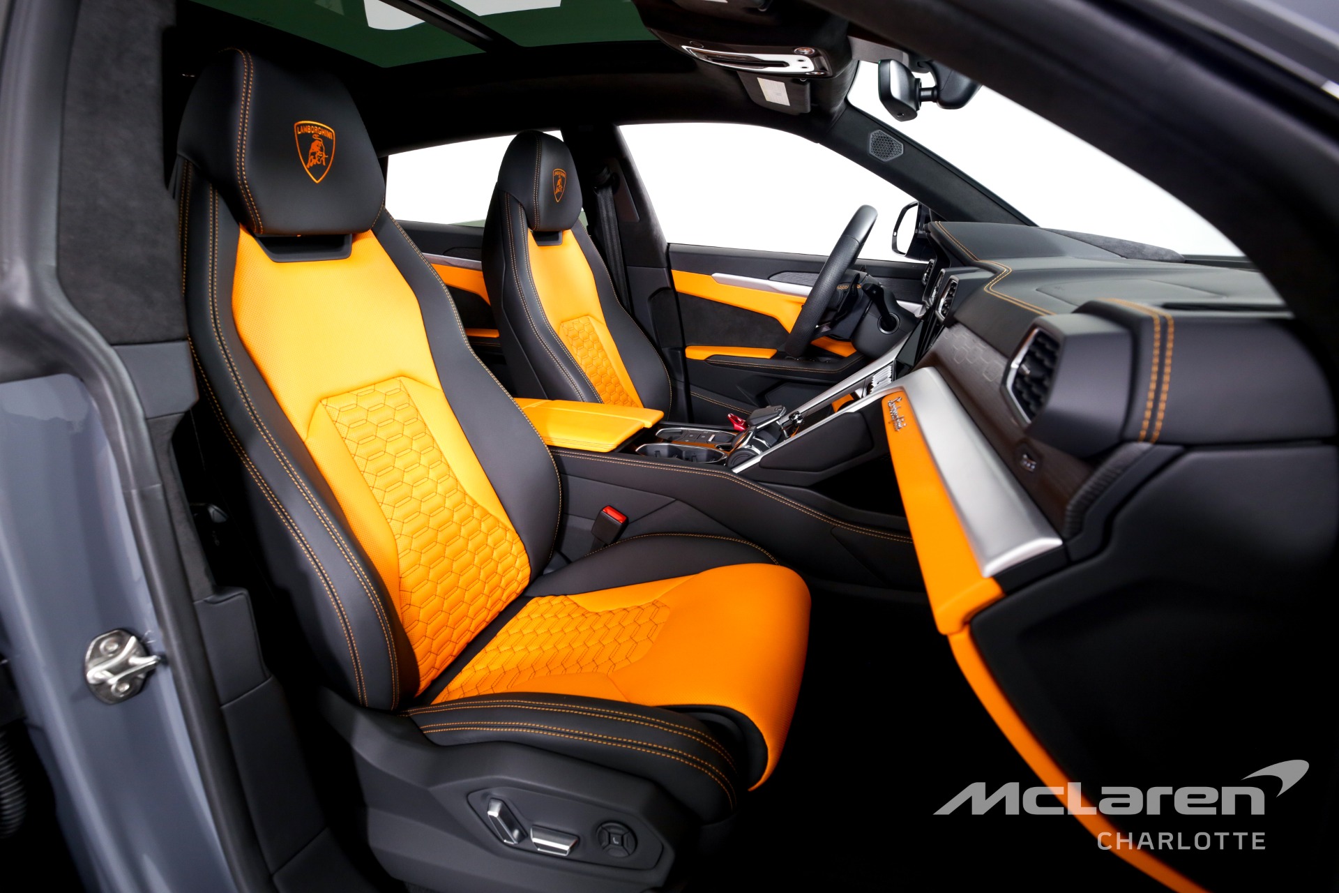 Used 2022 Lamborghini Urus | Charlotte, NC