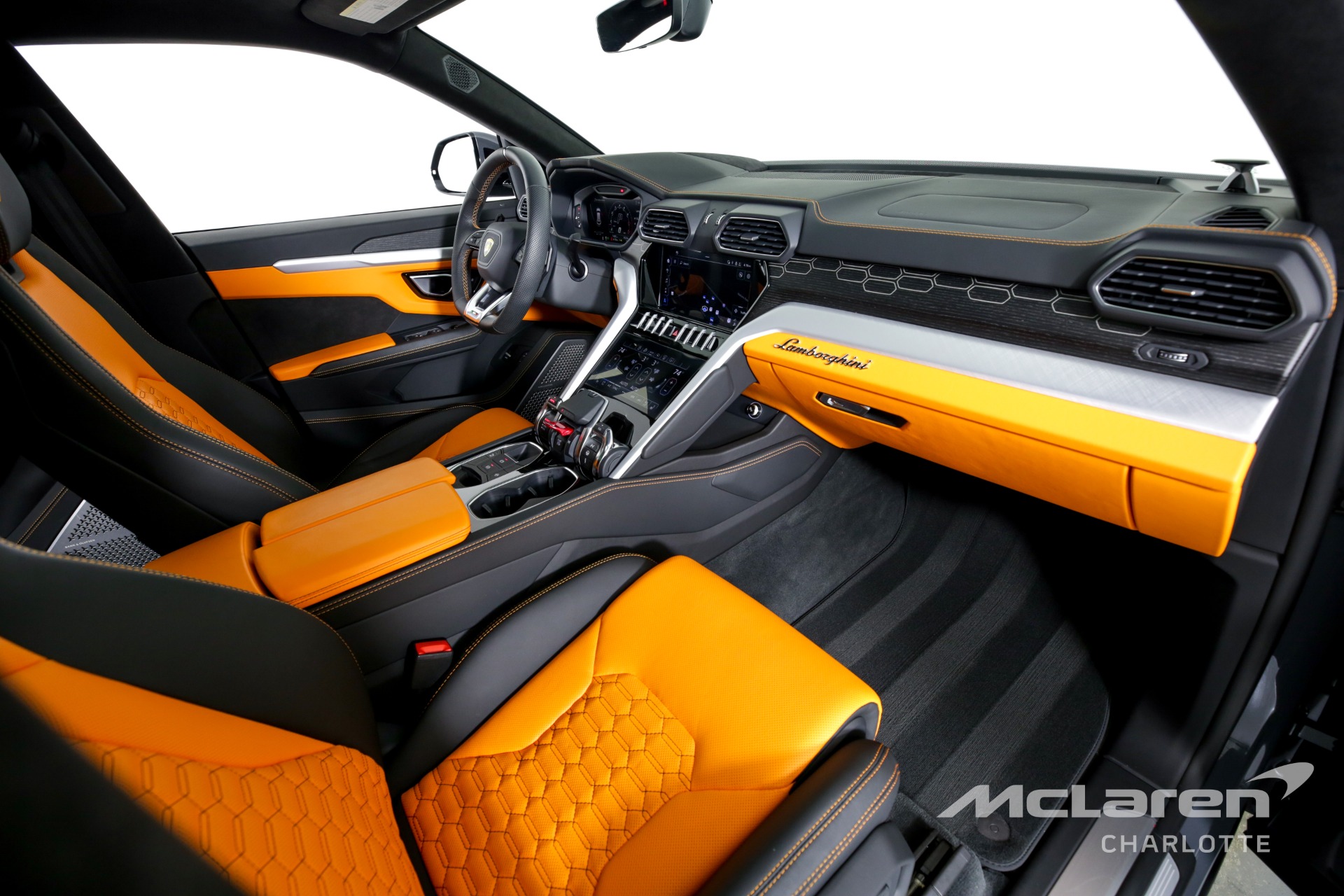 Used 2022 Lamborghini Urus | Charlotte, NC