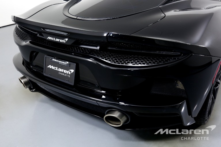 New-2022-McLaren-GT